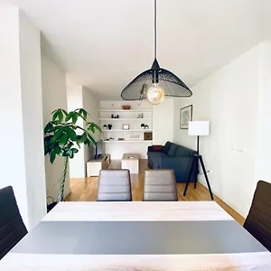 https://amplio-y-luminoso-apartamento-en-el-centro-de-malaga.es-andalucia.com